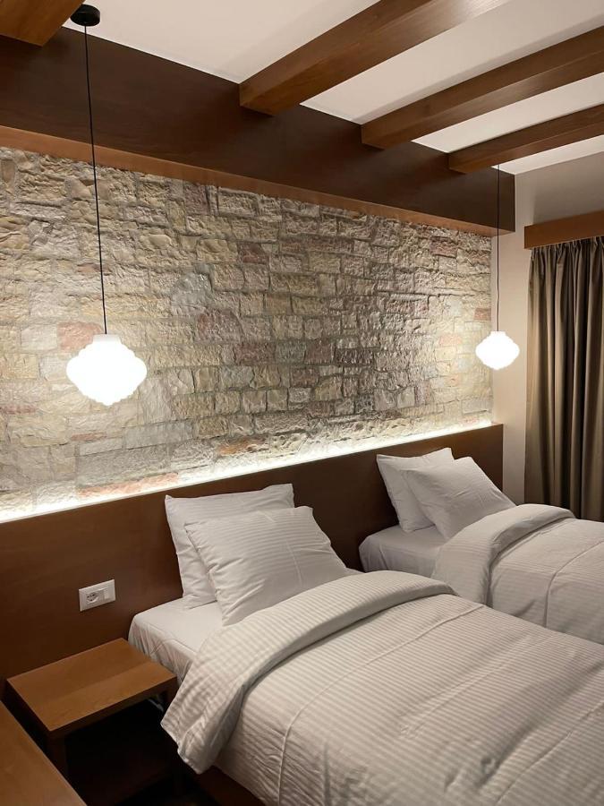 Palorto Hotel Gjirokastër Extérieur photo