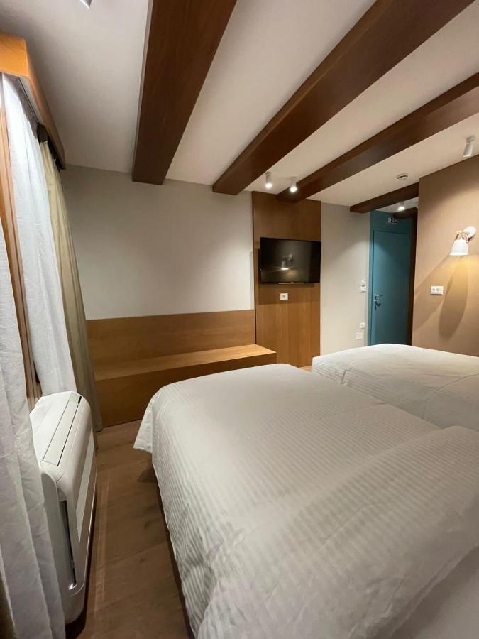 Palorto Hotel Gjirokastër Extérieur photo