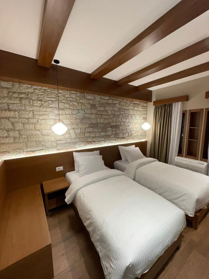 Palorto Hotel Gjirokastër Extérieur photo