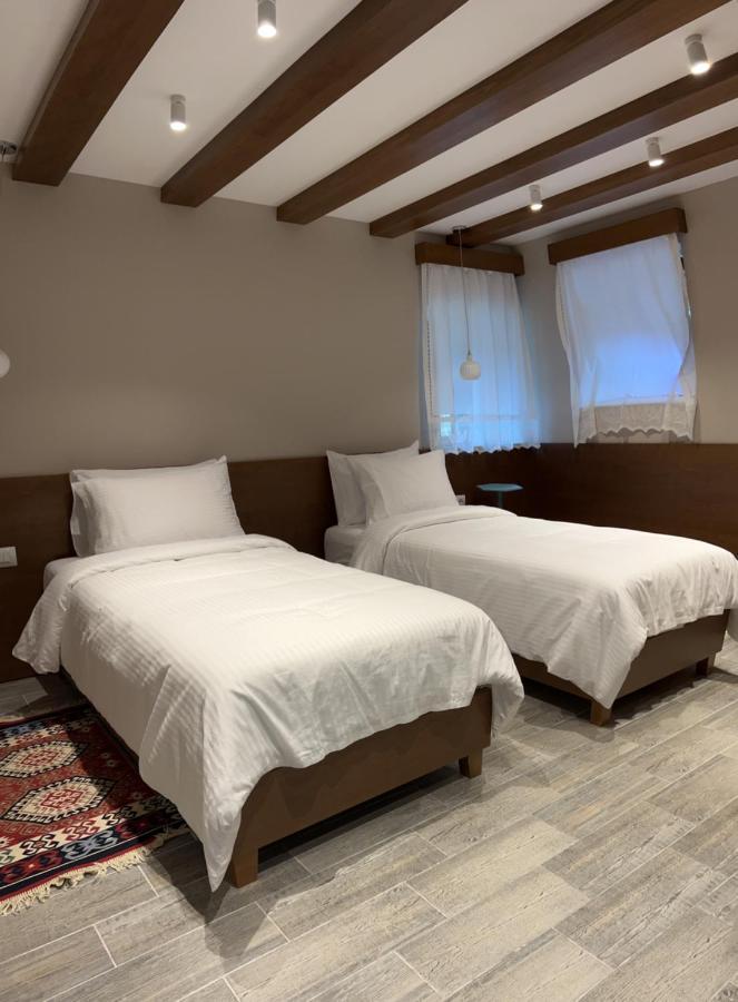 Palorto Hotel Gjirokastër Extérieur photo