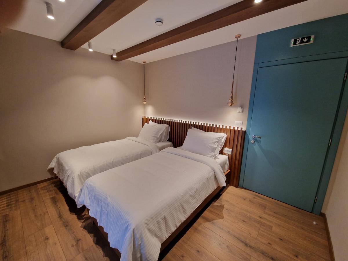 Palorto Hotel Gjirokastër Extérieur photo