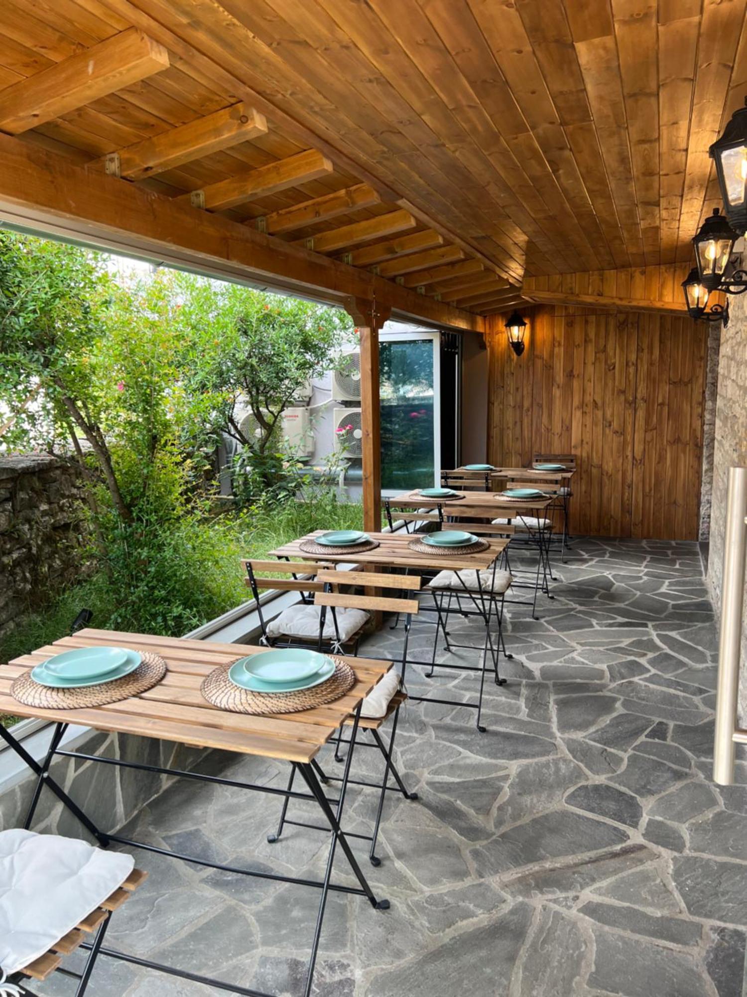 Palorto Hotel Gjirokastër Extérieur photo